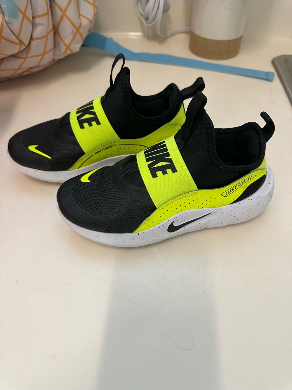 Nike Kids' Black & Neon Yellow Flex Runner Shoes